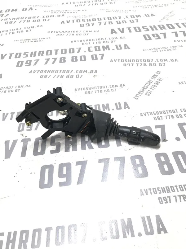 Перемикач підрульовий Chevrolet Tacuma (00-11) 2.0 Benzin