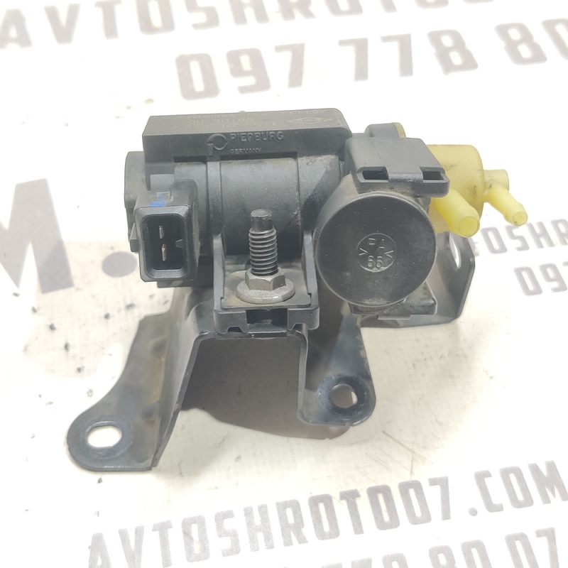 Клапан Renault Grand Scenic 3 (09-16) 1.6d OEM 8200790180
