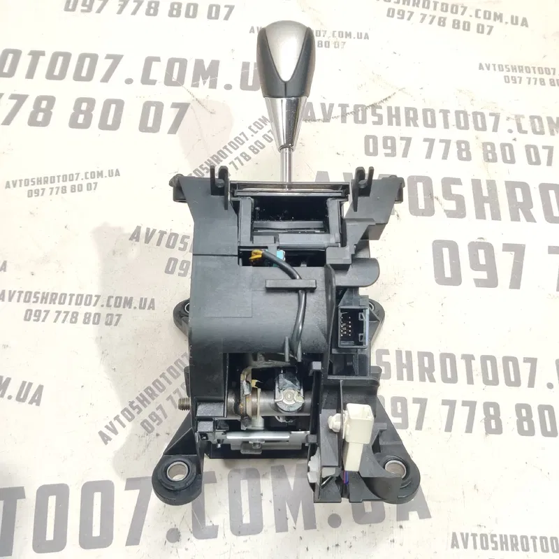 Селектор АКПП Toyota Auris (06-12) 1.6 Бензин OEM 8945152020