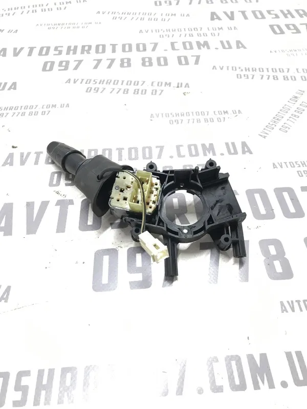 Перемикач підрульовий Chevrolet Tacuma (00-11) 2.0 Benzin