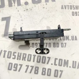 Підсилювач антени Volvo V50 (04-12) 2.0 Дизель OEM 30737918 фото 4