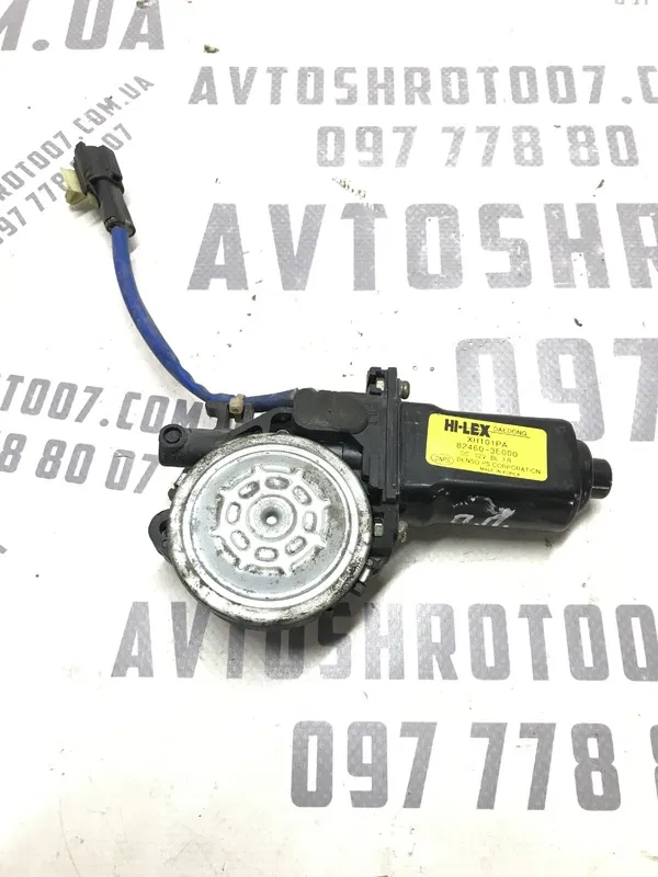 Мотор склоп. Kia Sorento (02-09) 2.5D пер.пр. OEM 824603e000