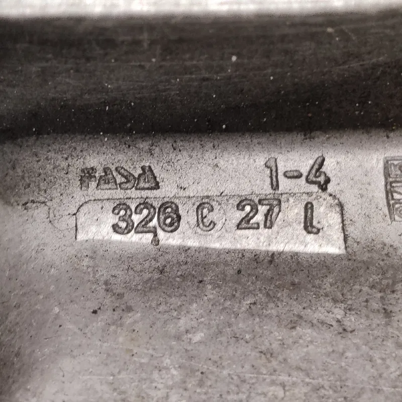 Кронштейн МКПП Peugeot 407 (04-11) 2.0D 326c27l