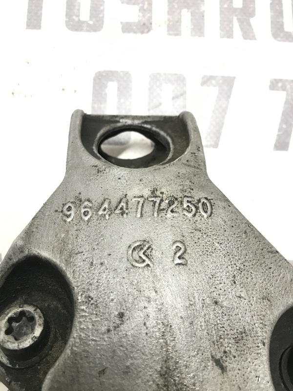 Кронштейн двигуна Citroen Berlingo 1 (96-08) 1.6D 964477250