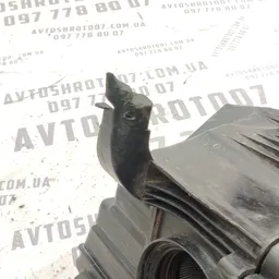 Корпус повітр. фільтра Ford Focus MK2 (04-11) 1.6D лів. фото 4