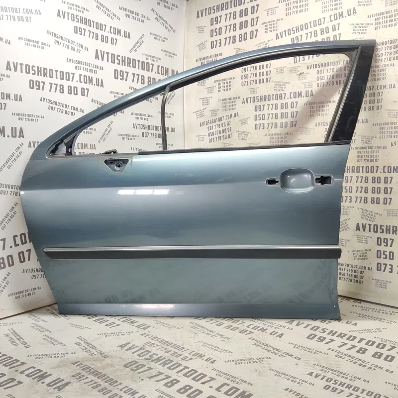 Двері передні ліві Peugeot 407 (04-11) 2.0 дизель