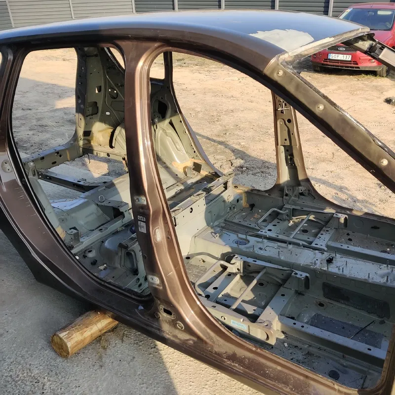Стійка центральна права Renault Grand Scenic 3 (09-16) 1.6d
