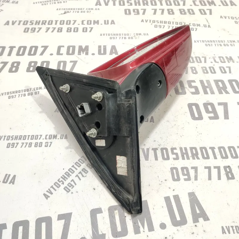 Дзеркало праве Hyundai Elantra 4 (06-11) 1.6 876202H520