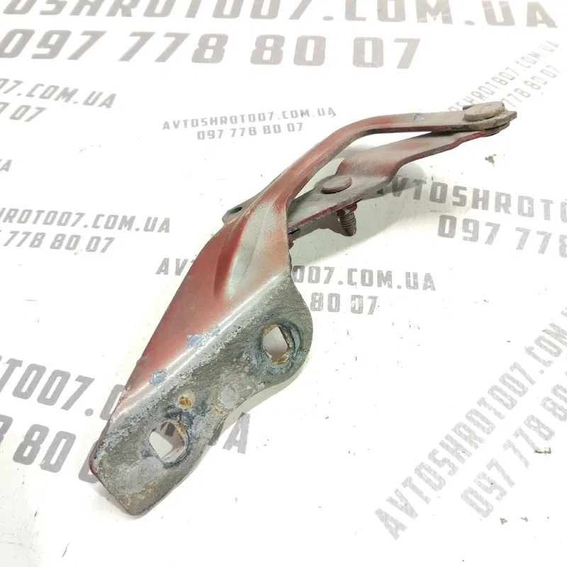 Петля капоту права Ford Focus MK2 (04-11) 1.6 Дизель