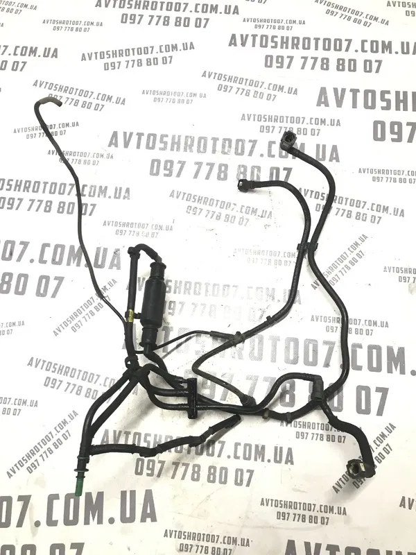 Паливна трубка передня Citroen Berlingo 1 (96-08) 1.6D 9HW