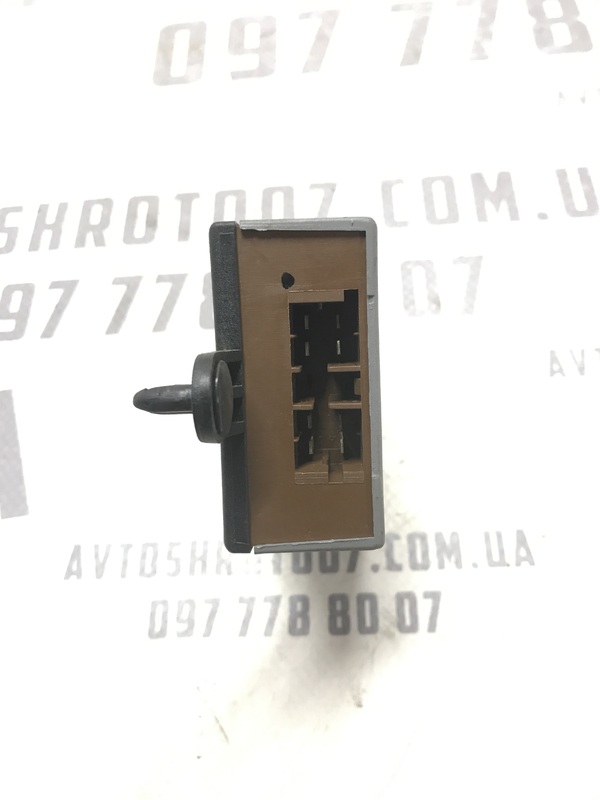 Блок керування ЦЗ Citroen Berlingo (96-08) 1.6D 9627031180 фото 2
