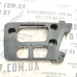 Кронштейн бампера зад.прав Peugeot 407 2.0D 04-11 9644600680