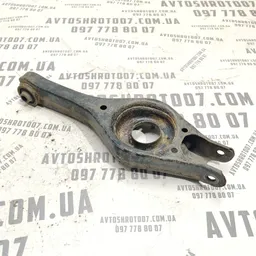 Ричаг підвіски Hyundai Elantra 4 (06-11) 1.6 задній правий