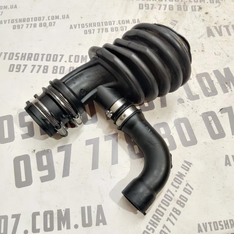 Патрубок повітряний Ford Focus MK2 (04-11) 1.6 дизель