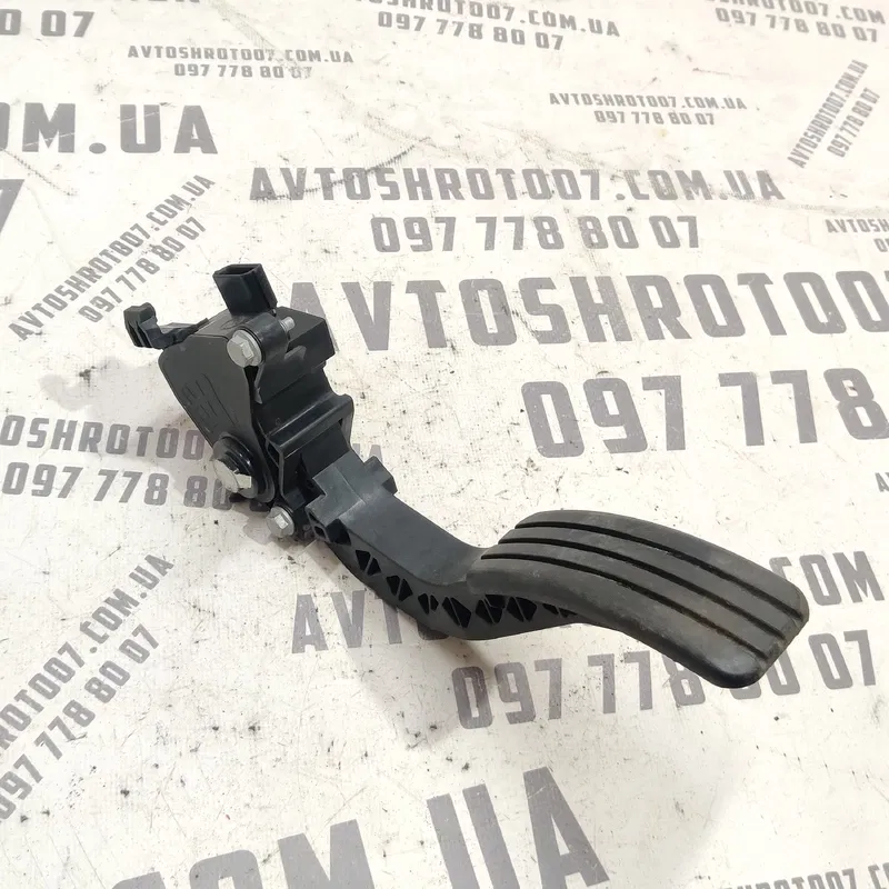 Педаль газу Renault Grand Scenic 3 (09-16) 1.6D 180020024R