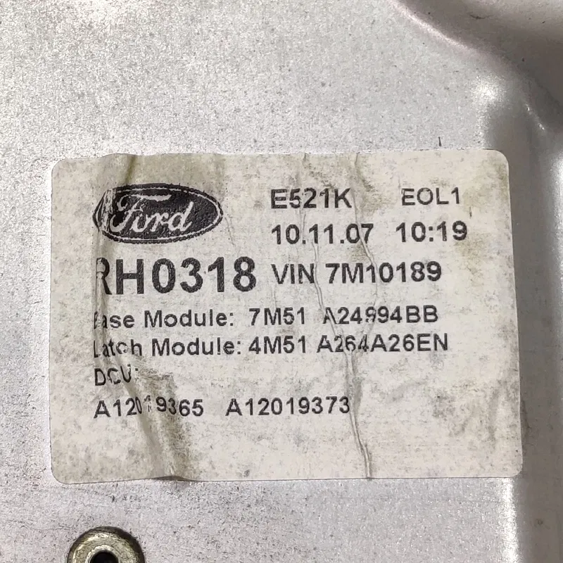 Склопідіймач задній правий Ford Focus MK2 (04-11) 1.6D