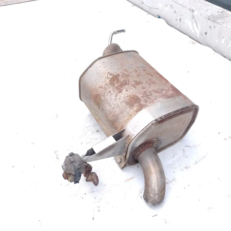 Глушник Peugeot 407 (04-11) 2.0 дизель RHR