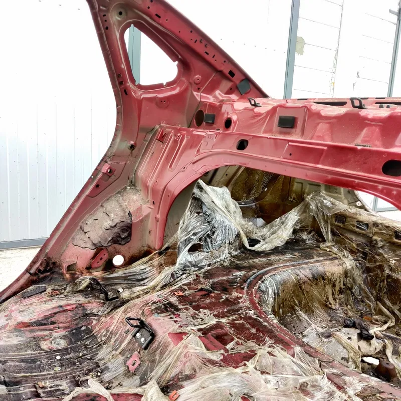 Четверть задня права Hyundai Elantra 4 (06-11) 1.6 бенз