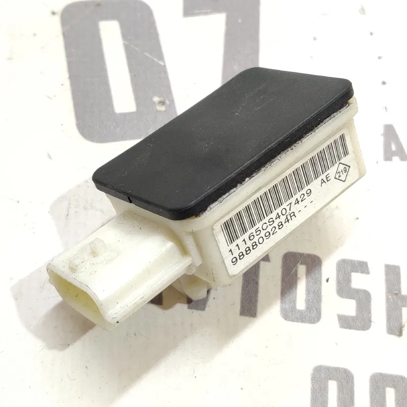 Датчик удару Grand Scenic 3 09-16 1.6D зад OEM 988809284R