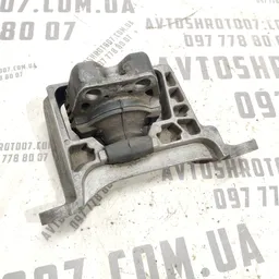 Подушка двигуна Ford Focus MK2 (04-11) 1.6 дизель права фото 3
