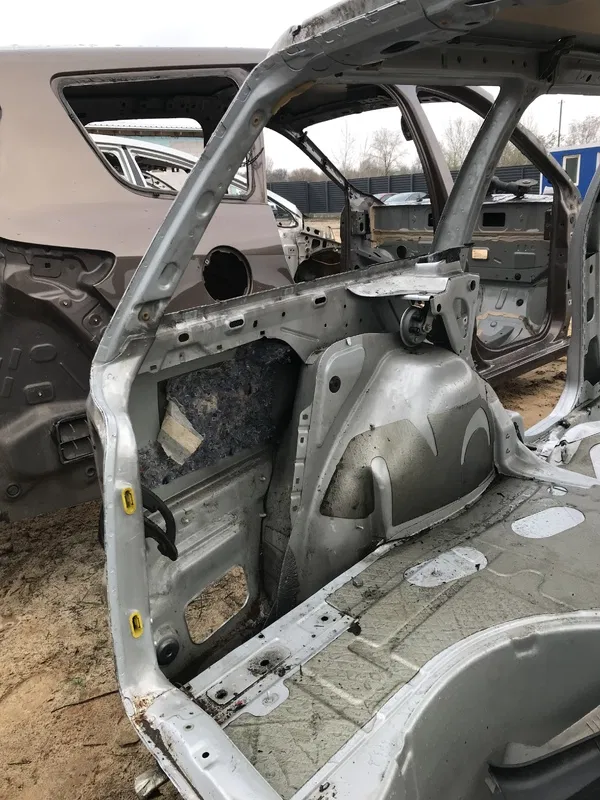 Четверть задня ліва VW Passat B5+ (00-05) 1.9 TDI