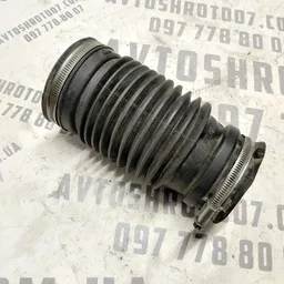 Патрубок повітряний Peugeot 407 (04-10) 2.0 Дизель