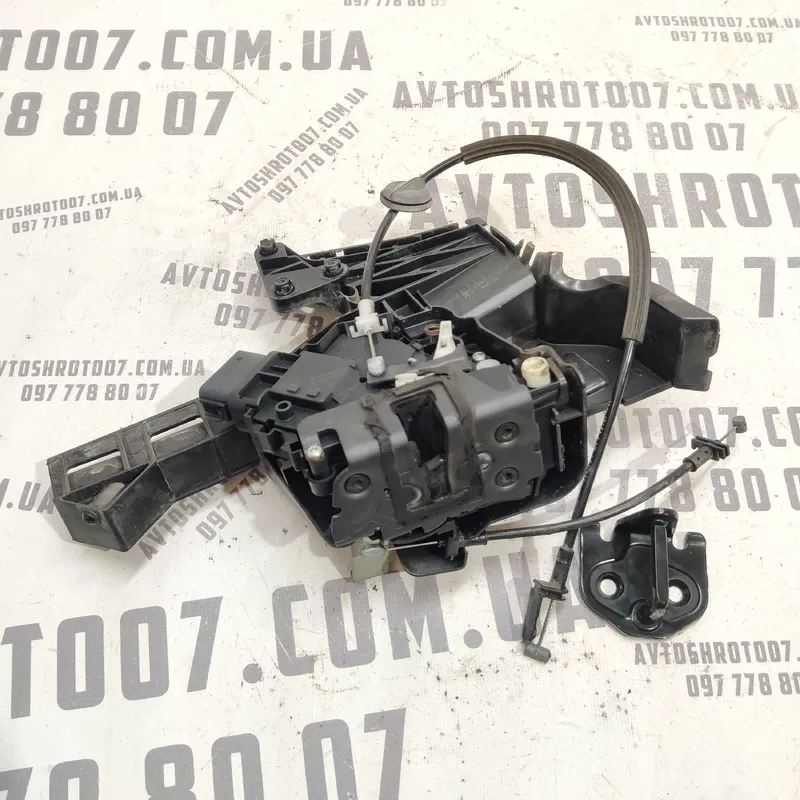Замок дверей Ford Focus MK2 (04-11) 1.6D задній правий