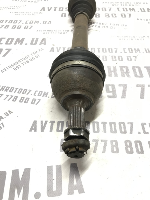 Привід передній правий Peugeot 407 (04-11) 2.0D