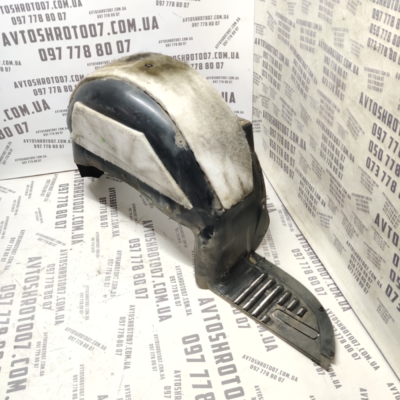 Підкрилок задній правий Peugeot 407 (04-11) 2.0 Дизель