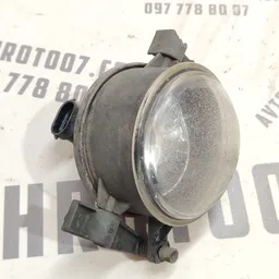 Фара ПТФ передня права Ford Focus 2 04-11 1.6D 3M5115K201AA