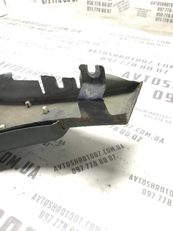 Крило переднє праве Citroen Berlingo 1 (96-08) 1.6D