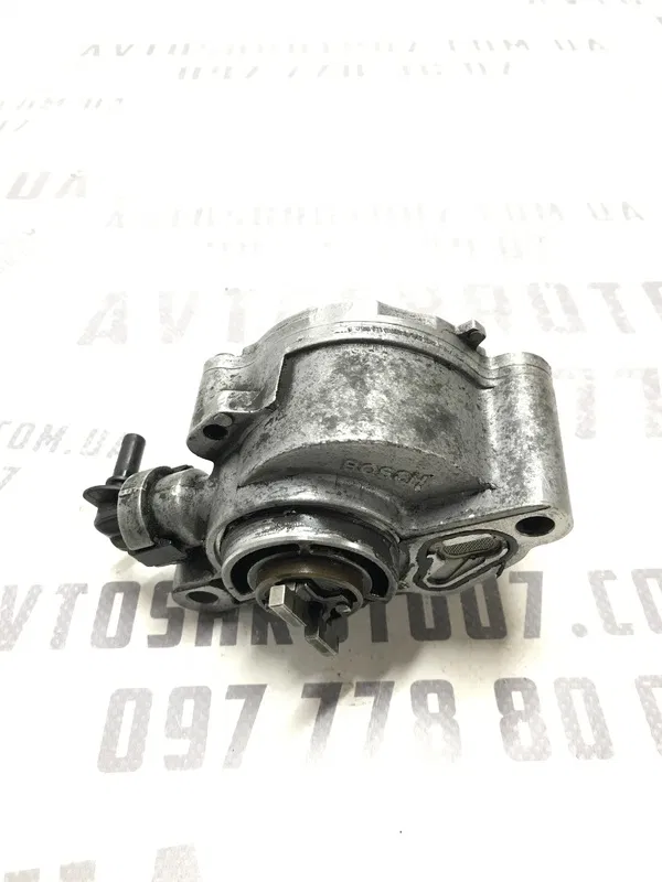 Насос вакуумний Citroen Berlingo 1 (96-08) 1.6D D1562B