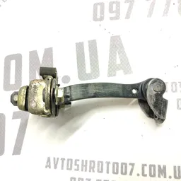 Обмежувач задніх дверей Peugeot 407 (04-11) 2.0 дизель фото 2