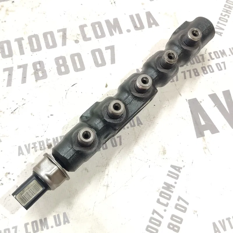 Паливна рейка Ford Focus MK2 (04-11) 1.6 Дизель