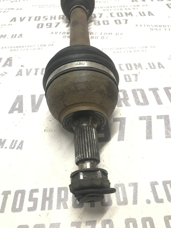 Привід передній лівий Peugeot 407 (04-11) 2.0D