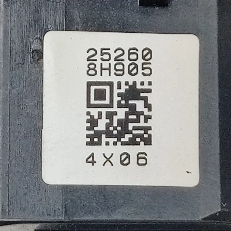 Підрульовий перемикач Nissan X-Trail 01-07 2.5 252608h905