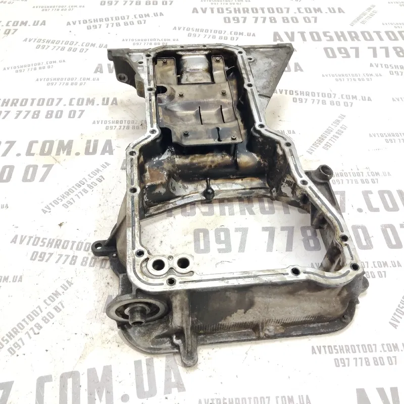 Піддон двигуна Nissan X-Trail T30 (01-07) 2.5 Бензин