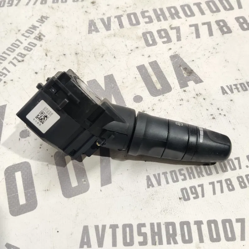 Підрульовий перемикач Nissan X-Trail 01-07 2.5 252608h905