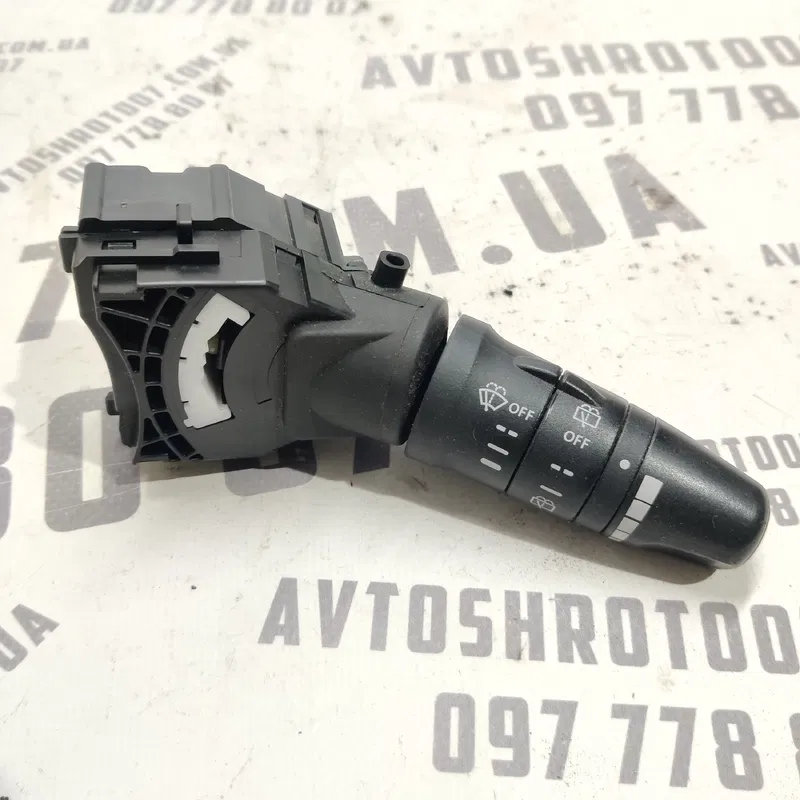 Підрульовий перемикач Nissan X-Trail 01-07 2.5 252608h905