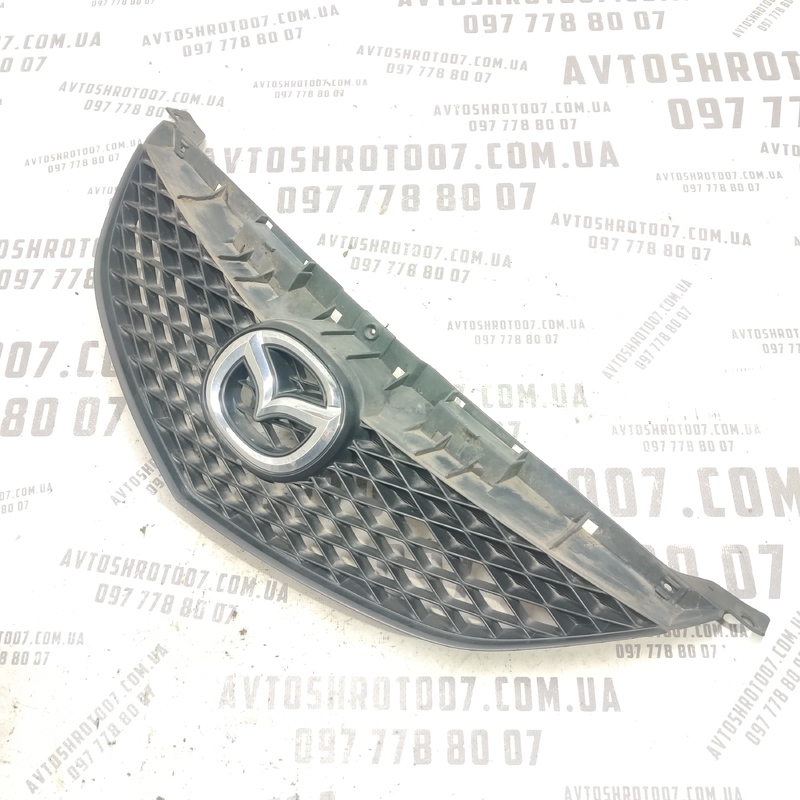 Решітка радіатора Mazda 6 GY (02-07) 2.0 Бензин фото 2