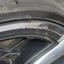 Решітка радіатора Mazda 6 GY (02-07) 2.0 Бензин фото 5