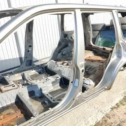 Стійка центральна ліва Nissan X-Trail T30 (01-07) 2.5Б