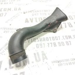 Патрубок повітряний Toyota Avensis T25 (03-08) 2.0 Дизель фото 2