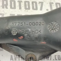 Патрубок повітряний Toyota Avensis T25 (03-08) 2.0 Дизель фото 5