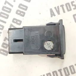 Кнопка TCS Toyota Avensis T25 (03-08) 2.0 Дизель фото 2