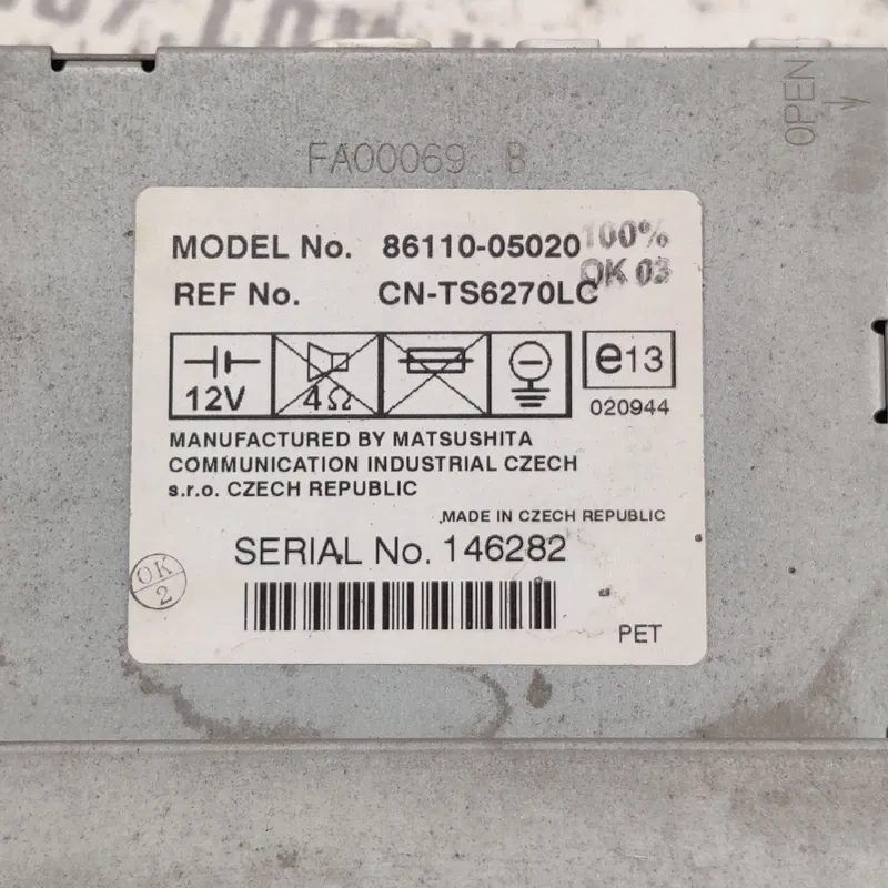 Дисплей Toyota Avensis T25 (03-08) 2.0D 8611005020