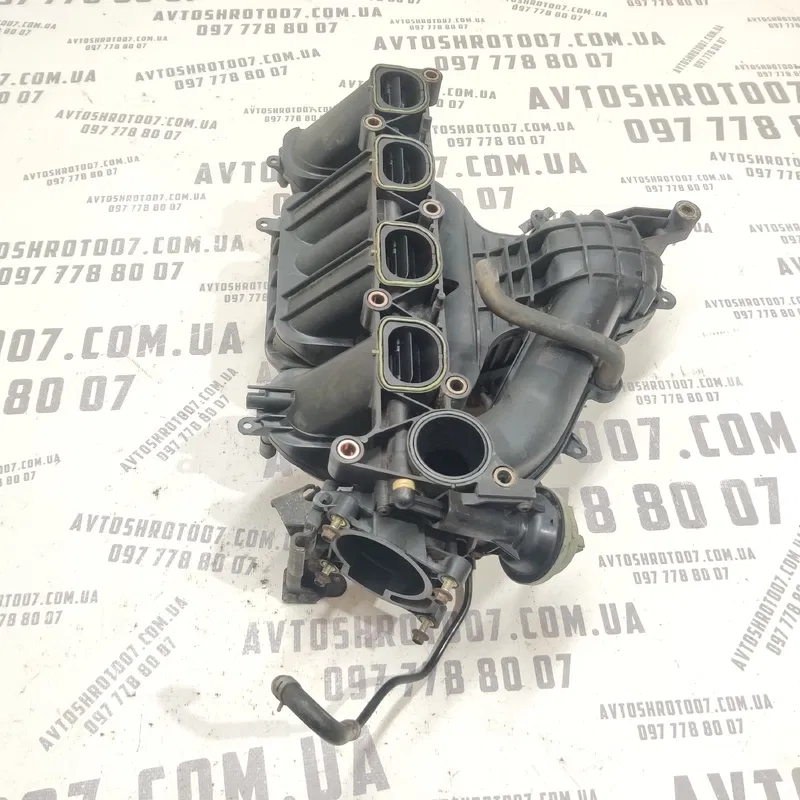 Впускний колектор Mazda 6 GY (02-07) 2.0 Бензин