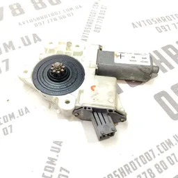 Мотор склопідіймача Toyota Avensis T25 03-09 2.0D пер. прав