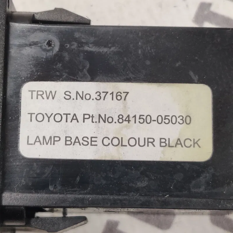 Кнопка омивача фар Toyota Avensis T25 (03-09) 2.0 дизель
