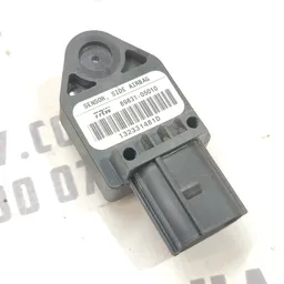 Датчик удару подушки безпеки Toyota Avensis T25 03-09 2.0D